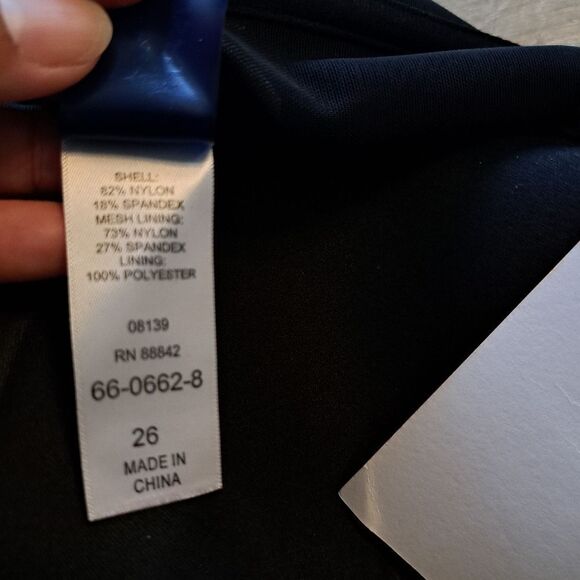 Swimsuit For All Plus Size Underwire Floral One-Piece Swimsuit Size 26 Black NWT - Picture 12 of 15